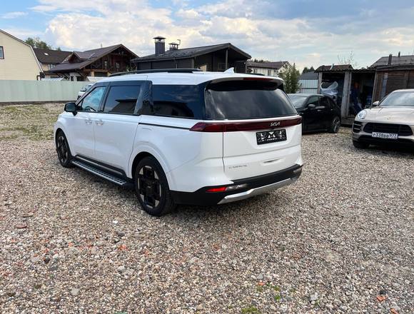 Купить ⁠⁠⁠⁠Kia Carnival Signature 2021 г. полный привод в Москве