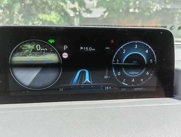 Купить ⁠⁠⁠⁠Hyundai Staria ⁠⁠Lounge Inspiration 2021 полный привод в Москве