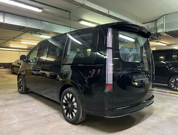 Купить ⁠⁠⁠⁠Hyundai Staria ⁠⁠2025 передний привод в Москве