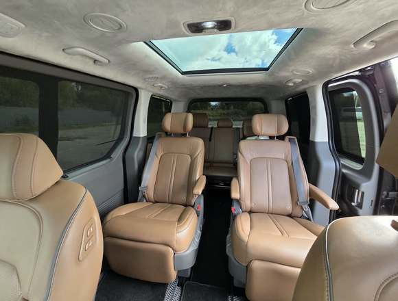 Купить ⁠⁠⁠⁠Hyundai Staria ⁠⁠Lounge Inspiration 2023 полный привод в Москве