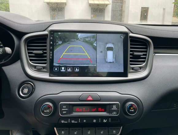 Купить ⁠⁠⁠⁠Kia Sorento Prime 2018 г. в Москве