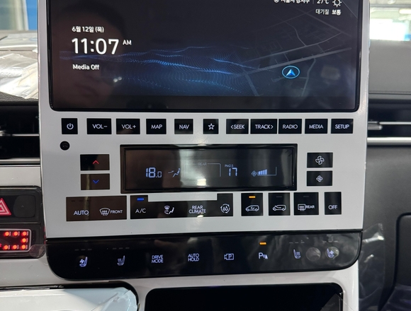 Купить ⁠⁠⁠⁠Hyundai Staria ⁠⁠2025 полный привод в Москве