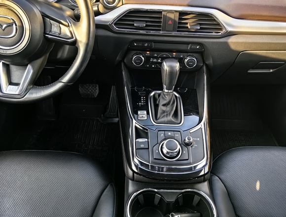 Купить ⁠⁠⁠⁠⁠⁠⁠⁠⁠⁠Mazda CX-9 в Москве на Алексеевской