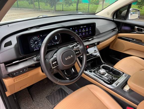 Kia Carnival 2023 г. купить в Москве