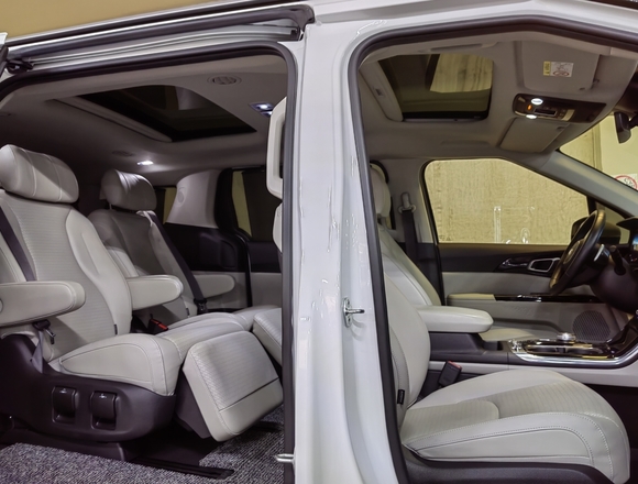 Купить ⁠⁠⁠⁠Kia Carnival Signature 2020 г. в Москве