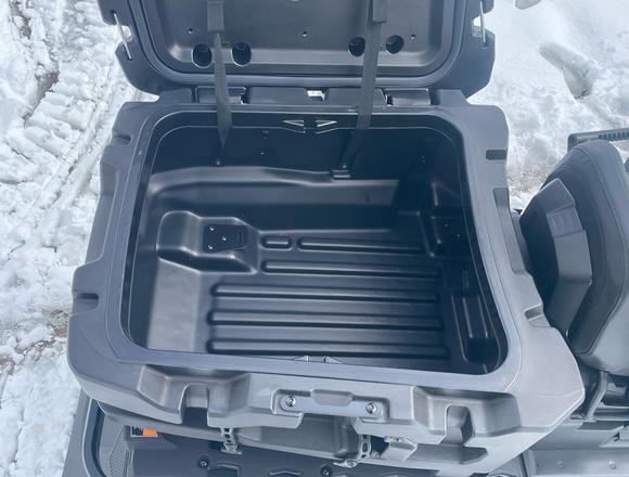 ⁠Снегоход BRP SKI-DOO SKANDIC SWT 2025 г. в Москве на Алексеевской