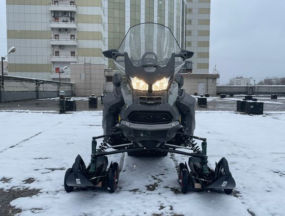 ⁠Снегоход BRP SKI-DOO EXPEDITION SE 900 ACE TURBO R 2024 г. в Москве на Алексеевской