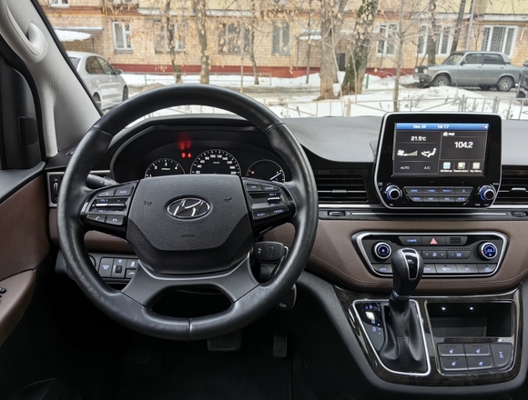 Купить ⁠⁠⁠⁠⁠⁠⁠Hyundai Grand Starex 2019 в Москве на Алексеевской