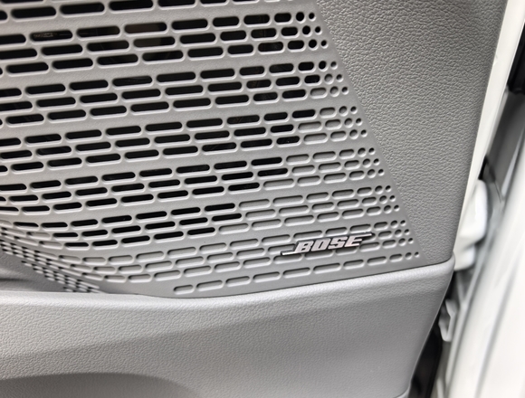 Купить ⁠⁠⁠⁠Hyundai Staria ⁠⁠2025 полный привод в Москве
