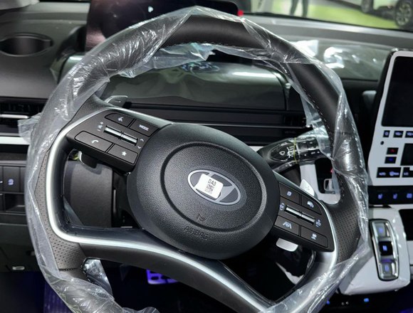Купить ⁠⁠⁠⁠Hyundai Staria ⁠⁠2025 полный привод в Москве