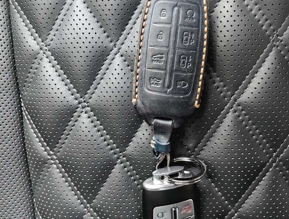 Купить ⁠Genesis GV-80 4wd в Москве