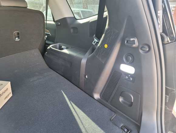 Купить ⁠⁠⁠⁠Kia Mohave 2019 г. в Москве