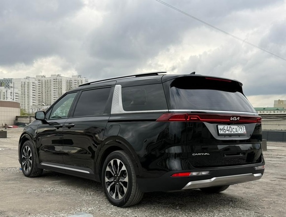 Купить ⁠⁠⁠⁠Kia Carnival Signature 2021 г. полный привод в Москве