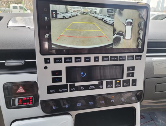 Купить ⁠⁠⁠⁠Hyundai Staria ⁠⁠2025 полный привод в Москве