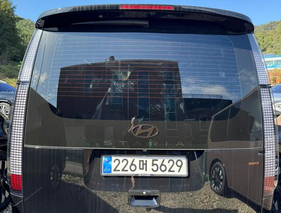 Купить ⁠⁠⁠⁠Hyundai Staria 2025 полный привод в Москве