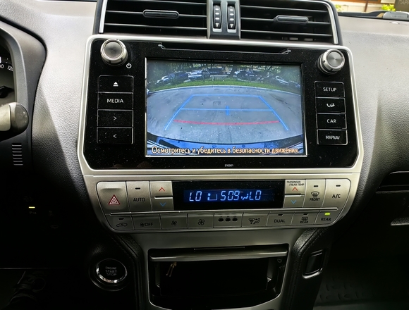 Купить ⁠Toyota Land Cruiser Prado в Москве