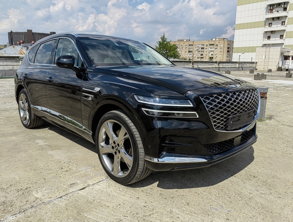 Купить ⁠Genesis GV-80 4wd в Москве