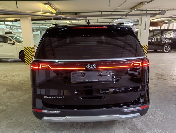 Купить ⁠⁠⁠⁠Kia Carnival Signature 2020 г. в Москве