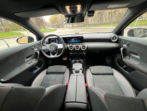 ⁠⁠⁠Купить Mercedes-Benz AMG A45 4MATIC 2021 года в Москве