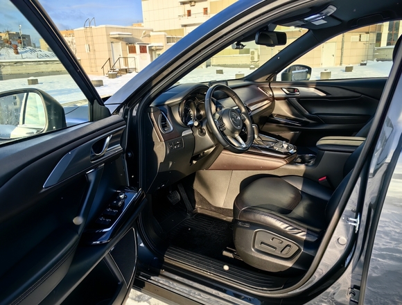 Купить ⁠⁠⁠⁠⁠⁠⁠⁠⁠⁠Mazda CX-9 в Москве на Алексеевской