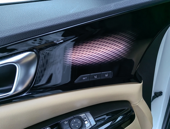 Купить ⁠⁠⁠⁠Kia Carnival Signature 2021 г. в Москве