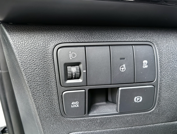 Купить ⁠⁠⁠⁠Hyundai Staria ⁠⁠2024 полный привод в Москве