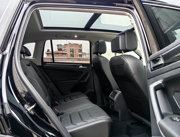 Купить ⁠Volkswagen Tiguan 2022 г. в Москве на Алексеевской