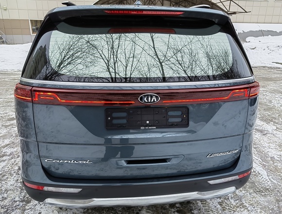 Купить ⁠⁠⁠⁠Kia Carnival Signature 2020 г. в Москве