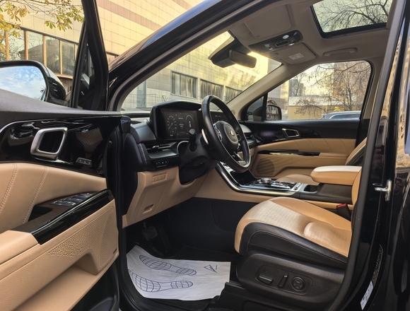 Kia Carnival 2020 г. купить в Москве