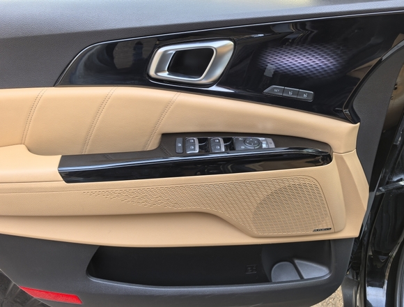 Kia Carnival 2020 г. купить в Москве