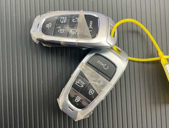 Купить ⁠⁠⁠⁠Hyundai Staria ⁠⁠2024 полный привод в Москве