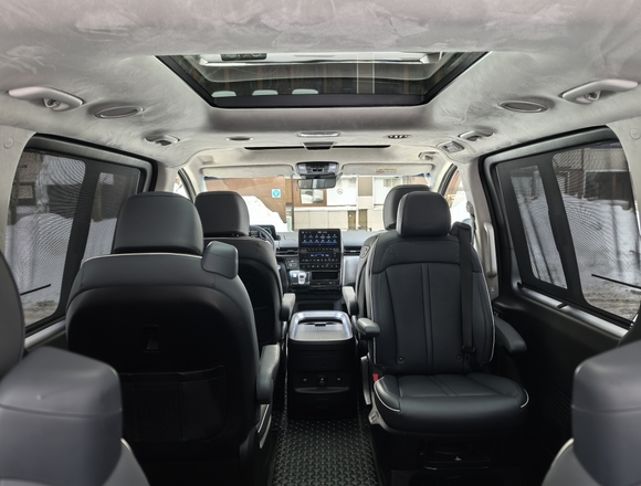 Купить ⁠⁠⁠⁠Hyundai Staria ⁠⁠Lounge Inspiration 2021 полный привод в Москве