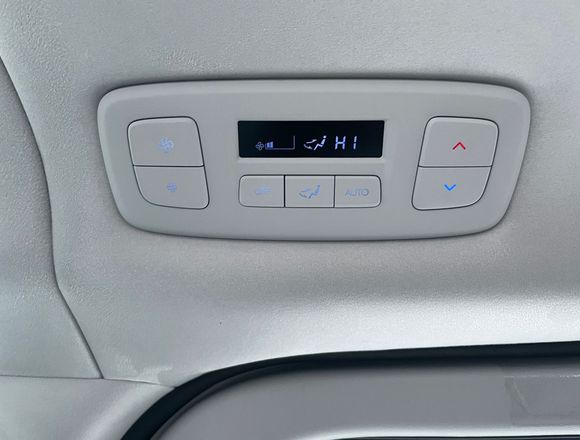 Купить ⁠⁠⁠⁠Hyundai Staria ⁠⁠2024 полный привод в Москве