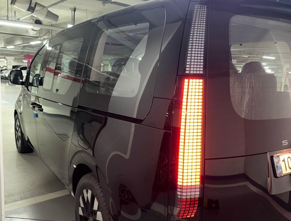 Купить ⁠⁠⁠⁠Hyundai Staria ⁠⁠2025 полный привод в Москве