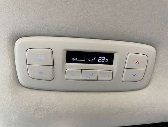 Купить ⁠⁠⁠⁠Hyundai Staria ⁠⁠2025 полный привод в Москве