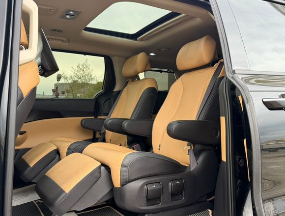 Купить ⁠⁠⁠⁠Kia Carnival Signature 2021 г. полный привод в Москве