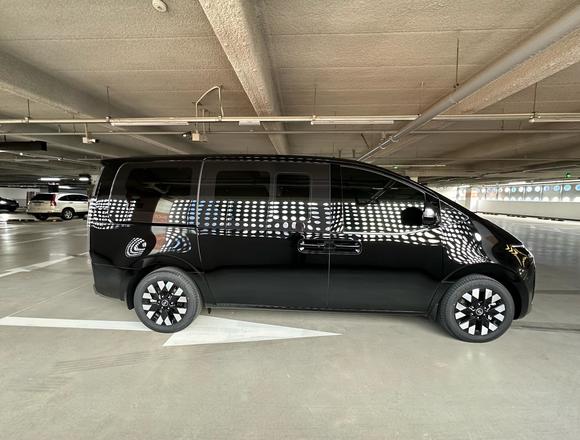 Купить ⁠⁠⁠⁠Hyundai Staria ⁠⁠2025 полный привод в Москве