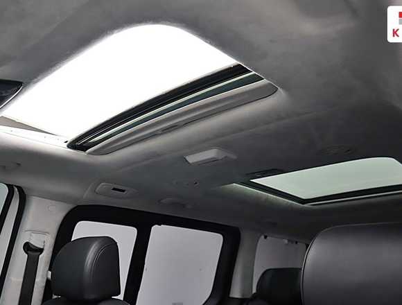 Купить ⁠⁠⁠⁠Hyundai Staria ⁠⁠Lounge Inspiration 2021 полный привод в Москве