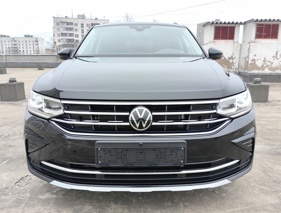 Купить ⁠Volkswagen Tiguan 2022 г. в Москве на Алексеевской