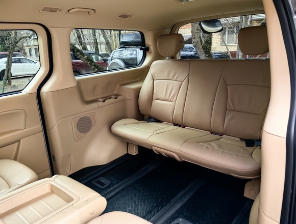 Купить ⁠⁠⁠⁠⁠⁠⁠Hyundai Grand Starex 2020 г. в Москве