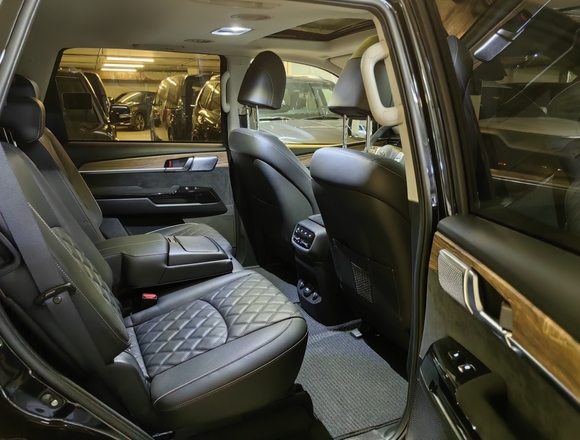 Купить ⁠⁠⁠⁠Kia Mohave 2021 г. в Москве