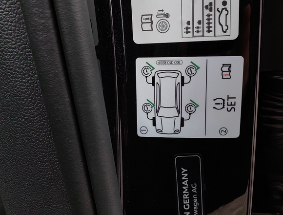 Купить ⁠Volkswagen Tiguan 2022 г. в Москве на Алексеевской