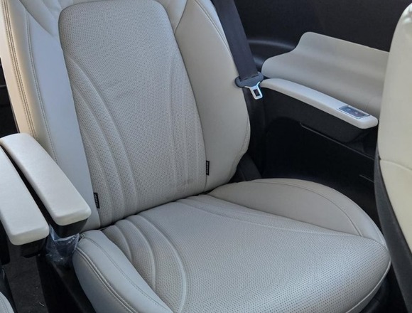 Купить ⁠⁠⁠⁠⁠⁠⁠Hyundai Grand Starex Limousine 2020 г. в Москве