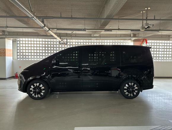 Купить ⁠⁠⁠⁠Hyundai Staria ⁠⁠2025 полный привод в Москве