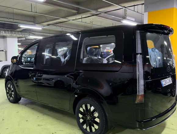 Купить ⁠⁠⁠⁠Hyundai Staria ⁠⁠2025 полный привод в Москве