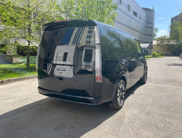 Купить ⁠⁠⁠⁠Hyundai Staria ⁠⁠Lounge Inspiration 2023 полный привод в Москве