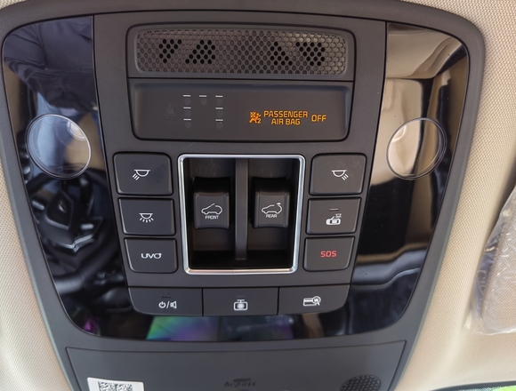 Купить ⁠⁠⁠⁠Kia Carnival Signature 2021 г. в Москве