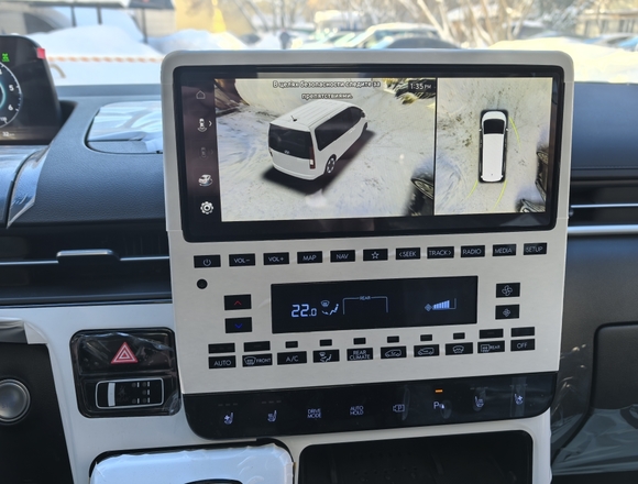 Купить ⁠⁠⁠⁠Hyundai Staria ⁠⁠Lounge Inspiration 2023 полный привод в Москве на Алексеевской