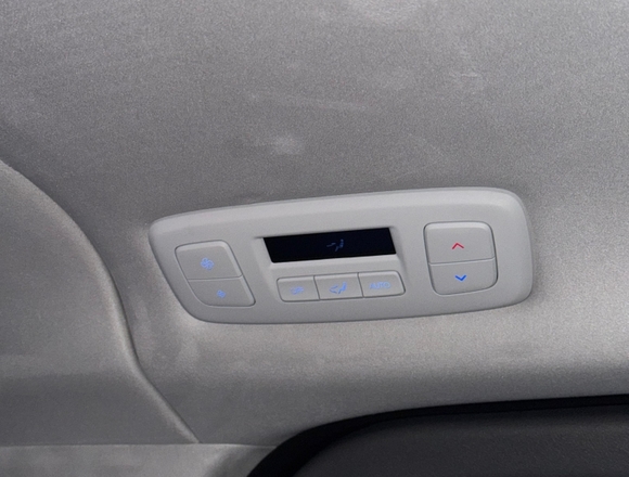 Купить ⁠⁠⁠⁠Hyundai Staria ⁠⁠2025 полный привод в Москве