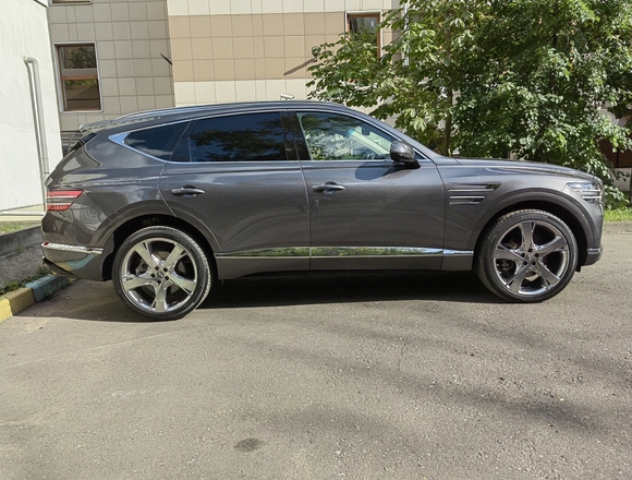 Купить ⁠Genesis GV-80 4wd в Москве